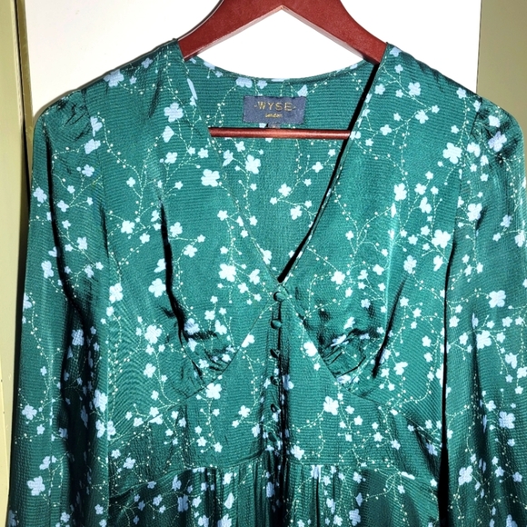 Wyse London shira blossom ditsy floral satin long sleeve maxi dress green 6 - Picture 4 of 14